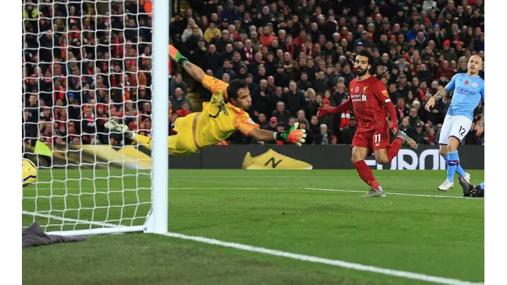 Un desafío de alto nivel tiene Claudio Bravo en su visita a Anfield