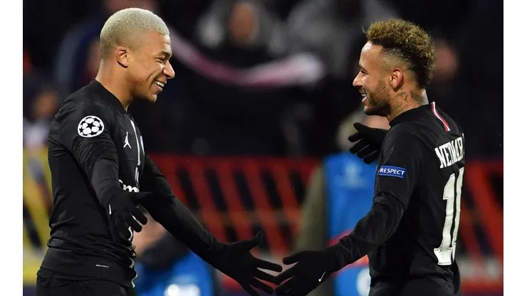 PSG no puede igualar el sueldo de Mbappé con el de Neymar