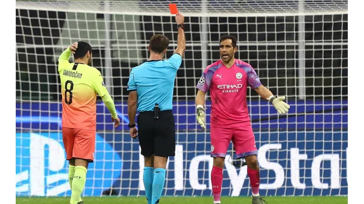 Bravo y la roja.
