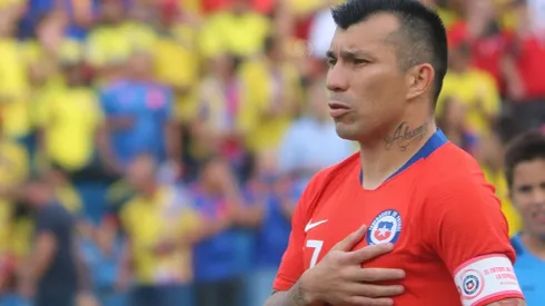 Gary Medel ha seguido permanentemente el estallido social que se vive en Chile