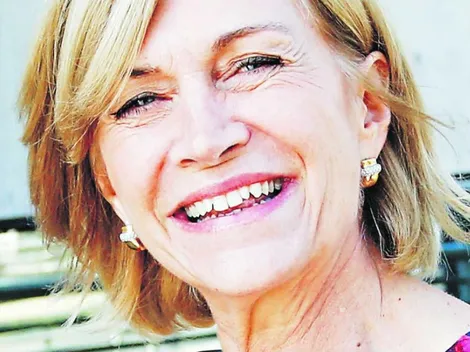 Evelyn Matthei recurre al humor tras huir de la prensa