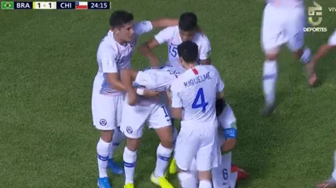 Cuadro a cuadro: El golazo de Joan Cruz para el empate de Chile