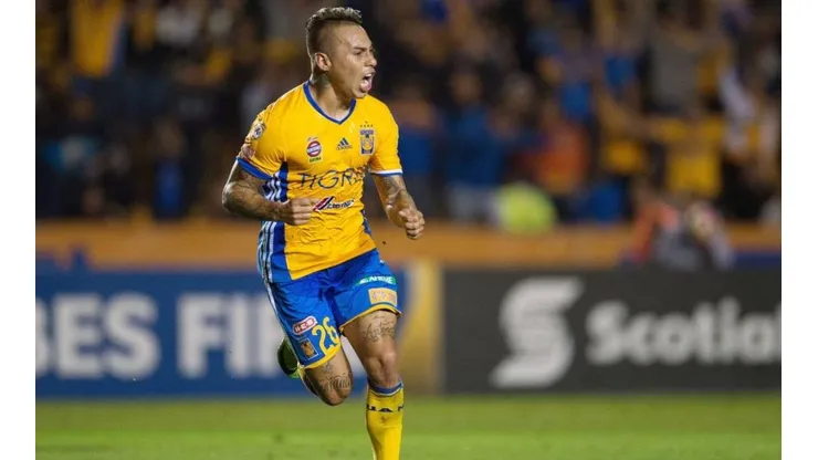 Se confirma lesión de Eduardo Vargas y es baja en La Roja