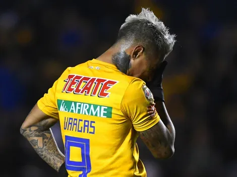 Edu Vargas se lesiona y enciende las alarmas en la Roja