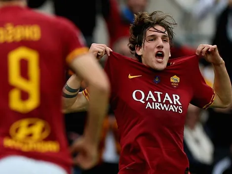 Roma vence a Napoli y se mete en zona de Champions League