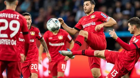 Aránguiz volvió a la cancha, pero no pudo ayudar al Leverkusen.