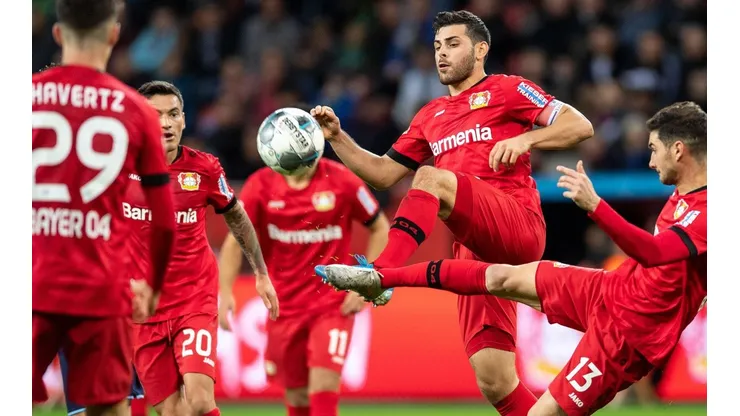 Aránguiz volvió a la cancha, pero no pudo ayudar al Leverkusen.