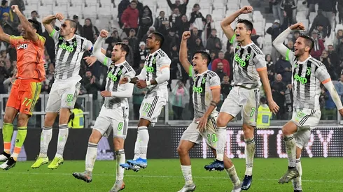 Torino y Juventus animan un nuevo clásico del fútbol italiano.
