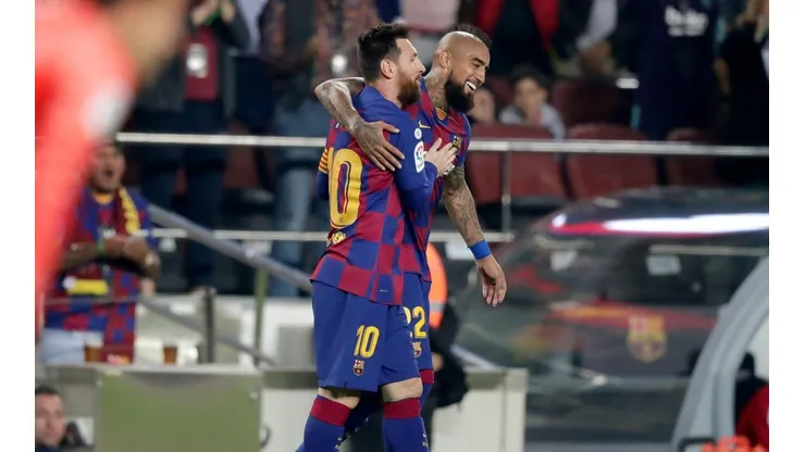 Con Arturo Vidal dentro de la lista de convocados, Barcelona viaja a Valencia para jugar con Levante.