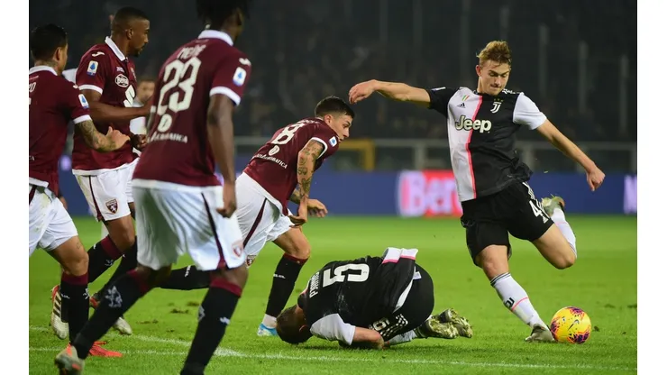 El holandés De Ligt anotó el gol decisivo.