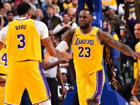 LeBron logra un triple-doble y guía la victoria de los Lakers ante Dallas