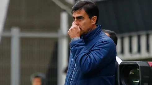 Quinteros no considera viable la final de la Copa Libertadores en Santiago.