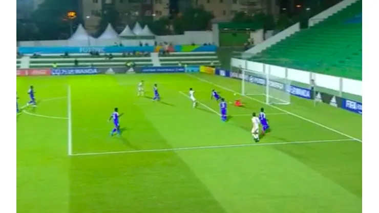 Cuadro a cuadro: Chile se pone en ventaja ante Haití con un autogol
