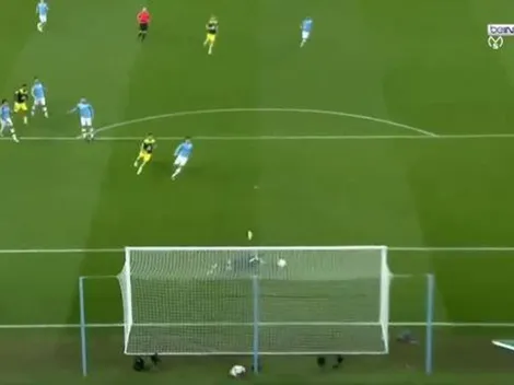 Tremendo tapadón de Claudio Bravo contra Southampton