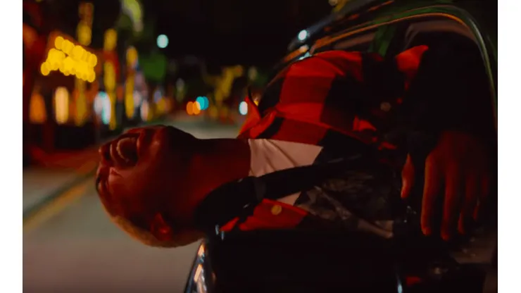 "Waves": Esto es lo nuevo del director de "Viene de Noche"