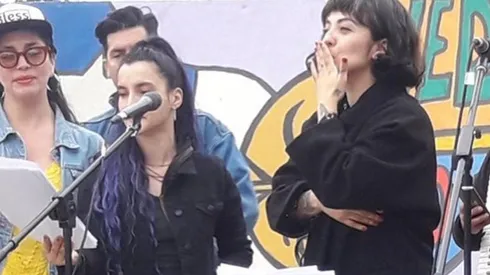 La artista en Estación Central.