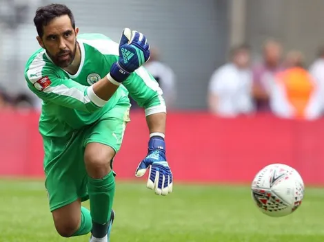 Bravo asoma como titular en el Man. City para enfrentar al Southampton