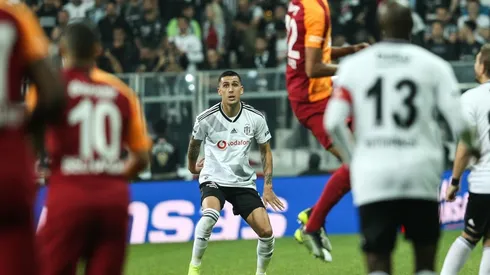 Roco fue titular y jugó todo el partido