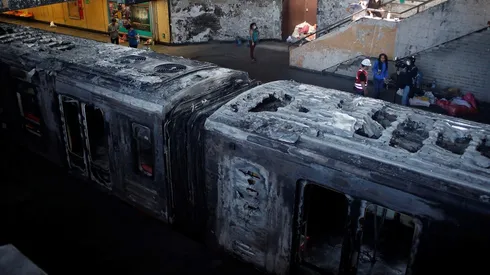 Redes sociales reaccionan con dureza ante diario que informa sobre participación de venezolanos en los incendios del Metro