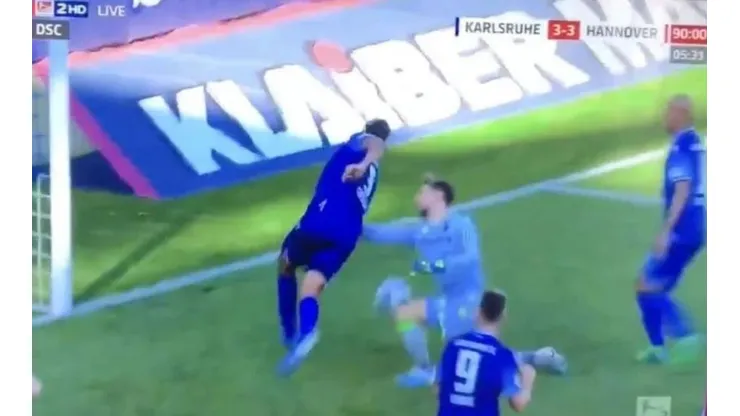 La expulsión más loca para el portero del equipo de Albornoz