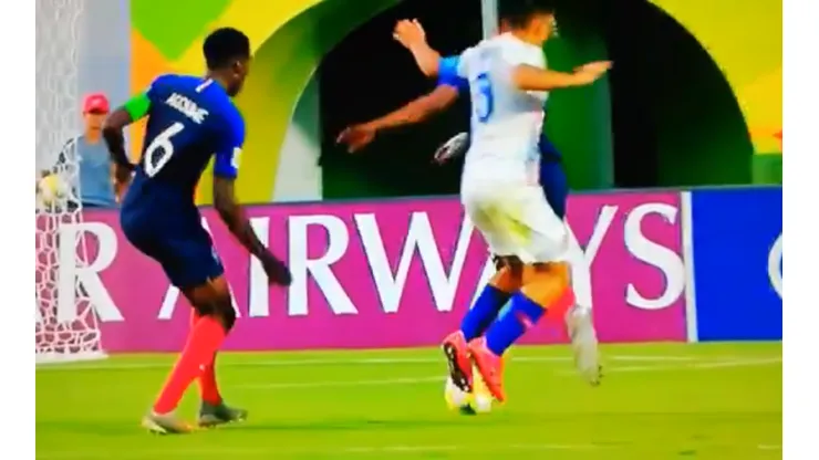 El cuestionado penal que le pitaron a la selección chilena