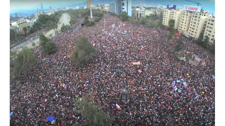 La Galería Cima ha transmitido las manifestaciones en Plaza Italia todos los días, incluyendo la protesta de este histórico día.