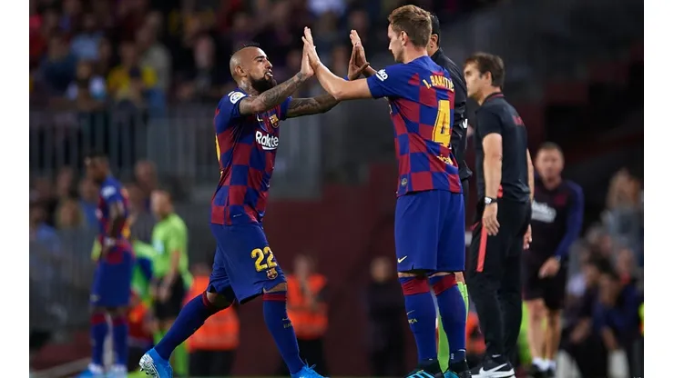 Vidal y Rakitic en la retina de Conte y el Inter.