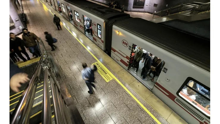 Metro de Santiago vuelve a operar la Línea 4 a contar de este lunes 28 de octubre,