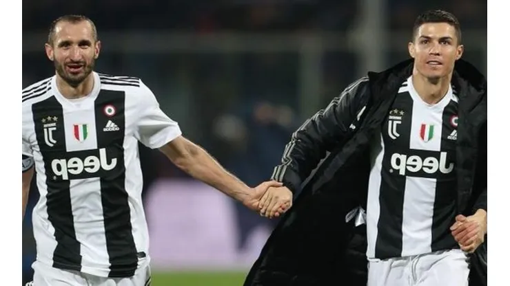 Chiellini asegura que su compañero CR7 es "una hiena"
