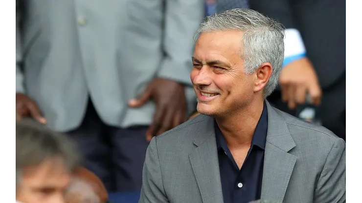 Mourinho sigue a la espera de un nuevo trabajo.