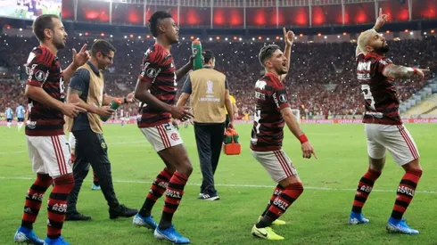 Flamengo golea a Gremio y se instala en la gran final de Copa Libertadores ante River Plate