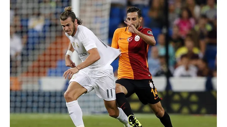 Real Madrid y Galatasaray juegan por la UEFA Champions League.