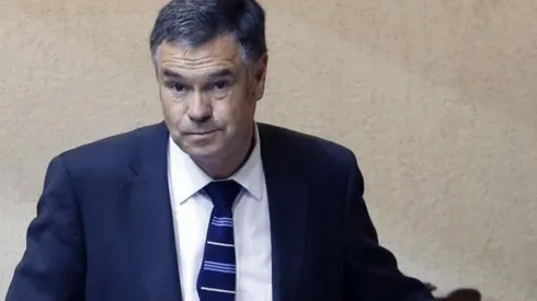 Manuel José Ossandón asegura que la quema del Metro se organizó en videojuegos