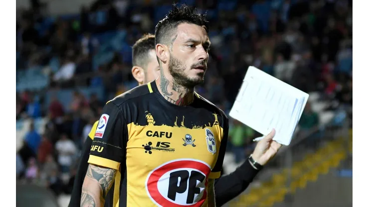 Pinilla dispara contra el congreso