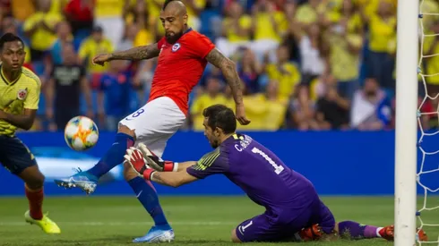 Claudio Bravo y Arturo Vidal sacan la cara por los chilenos en una nueva semana de Champions League