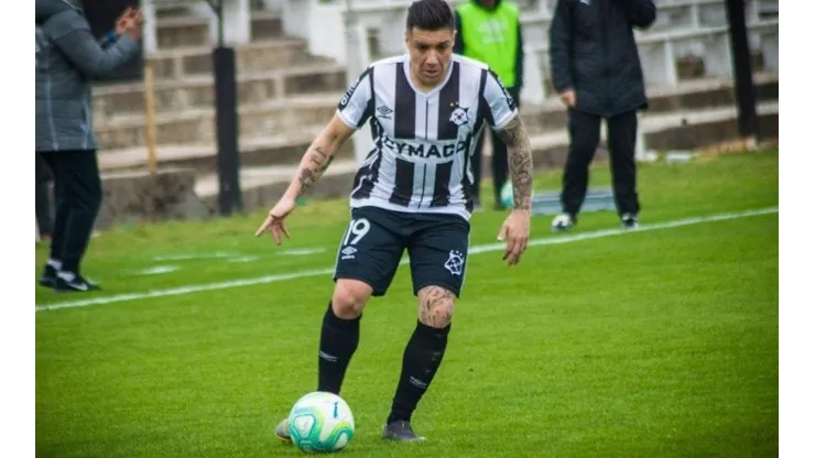 Video: Gol del Plancha Bravo para salvar a Alfredo Arias