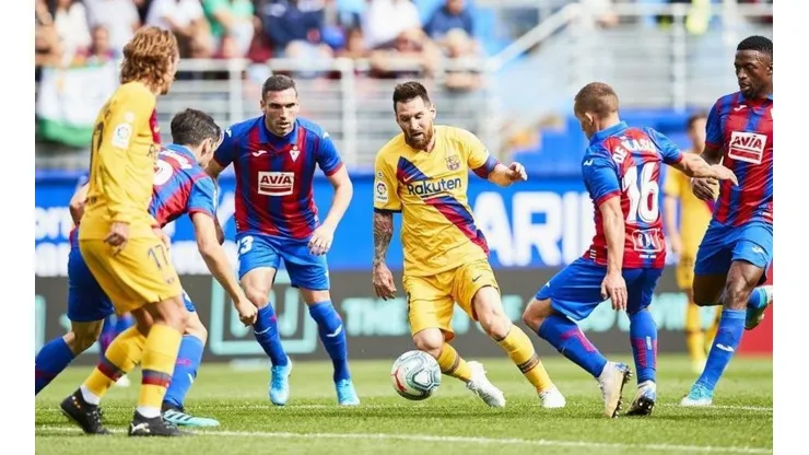 Vidal no pudo brillar contra el Eibar.