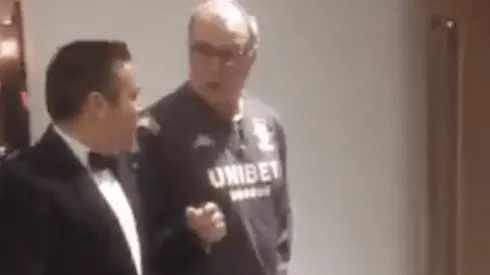 Bielsa fiel a su estilo