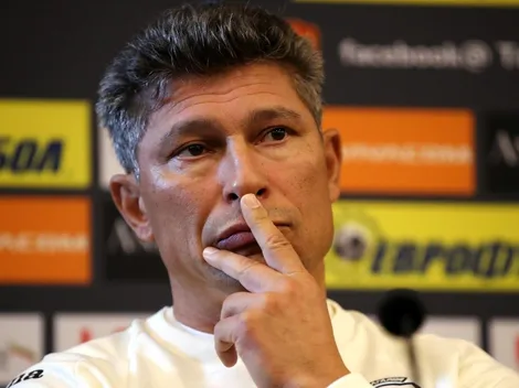 DT de Bulgaria renuncia tras cánticos racistas de los hinchas