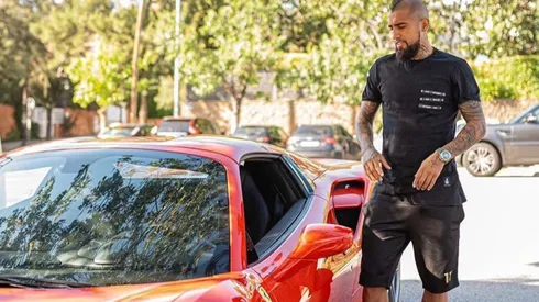 Vidal y el regalón de su cochera