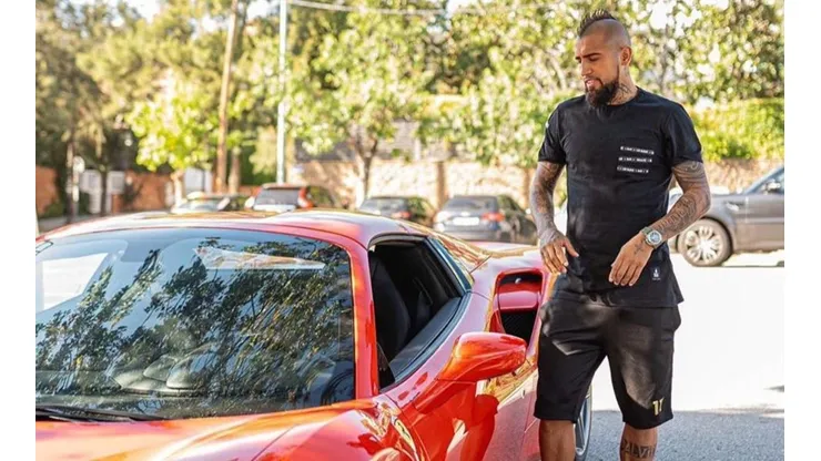 Vidal y el regalón de su cochera