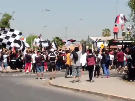 Colo Colo no autoriza arengazo y los hinchas alientan desde la calle