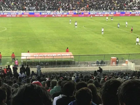 Colo Colo protege su banca para que no insulten a Mario Salas