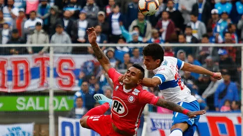 Juan Leiva la rompió ante la UC y se acordó de Paqui