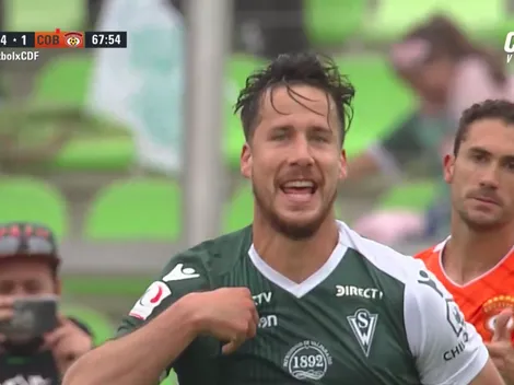 Francisco Alarcón pone el cuarto de Wanderers ante Cobreloa