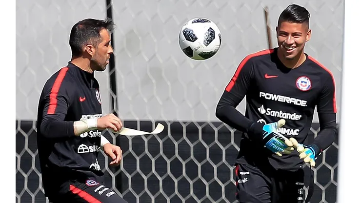 Brayan Cortés tiene la bendición de Claudio Bravo: "Me manda consejos por Instagram"