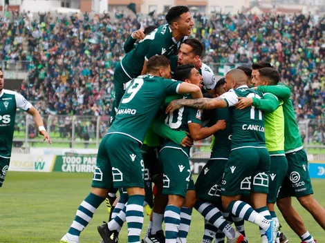 Santiago Wanderers y Cobreloa llenan la cancha en Primera B