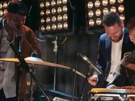 Messi y Suárez se lucen tocando junto a Residente