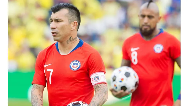 Gary Medel es baja ante Guinea y preocupa cuantía de su lesión