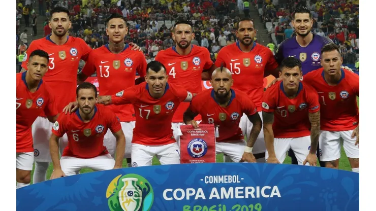 ¡Listo el 11 de Chile! Gary Medel es el capitán ante Colombia